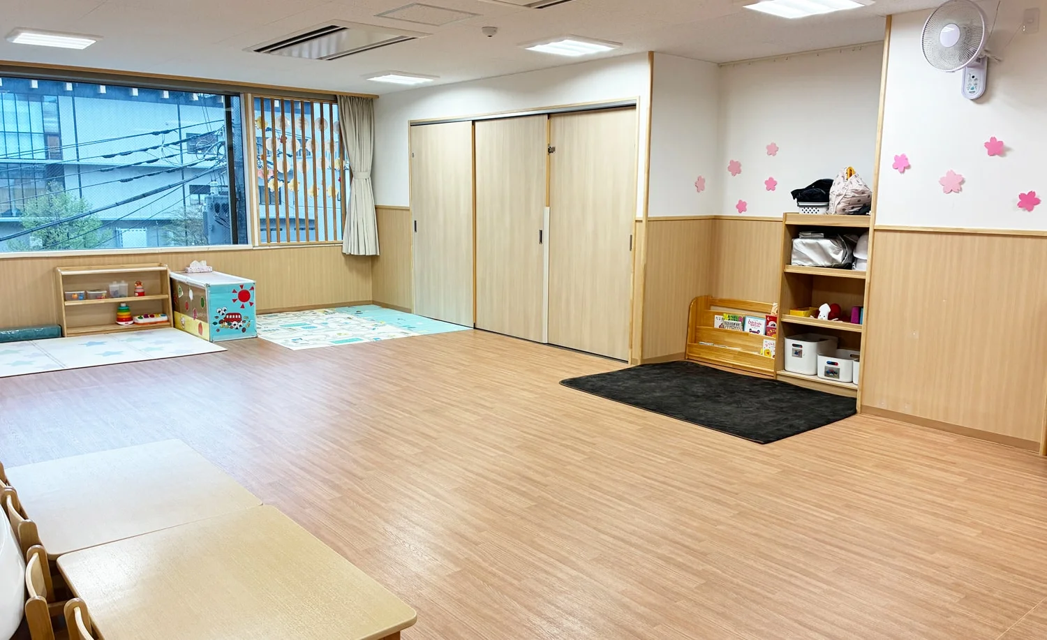 株式会社スリーピース コスモス江東富岡保育園の正社員 保育士 認可保育園求人イメージ